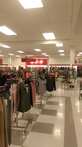 Department Store «T.J. Maxx», reviews and photos, 5500 Sunrise Hwy, Massapequa, NY 11758, USA