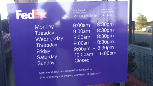 Shipping and Mailing Service «FedEx Ship Center», reviews and photos, 100 Enterprise Dr, Newburgh, NY 12550, USA