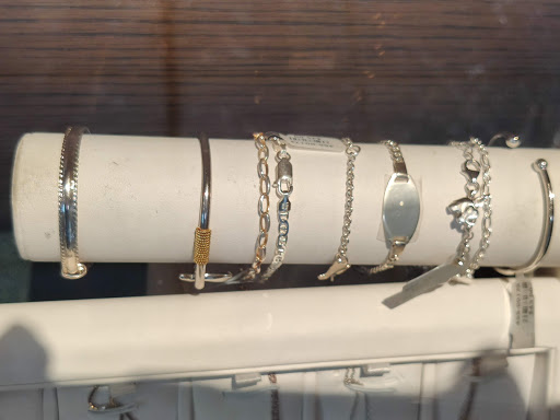 Jewelry Designer «Waldeland Jewelry & Gifts», reviews and photos, 1340 Duckwood Dr #11, Eagan, MN 55123, USA