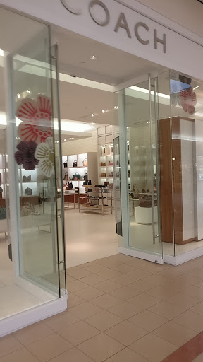 Shopping Mall «Ocean County Mall», reviews and photos, 1201 Hooper Ave, Toms River, NJ 08753, USA