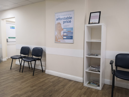 Dental clinics in Nottingham