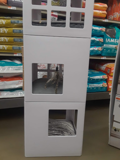 Pet Supply Store «Pet Supplies Plus», reviews and photos, 22124 Ecorse Rd, Taylor, MI 48180, USA