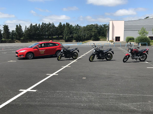Auto/Moto Ecole Ferré à Pontivy, Morbihan