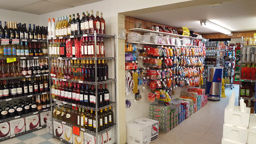 Liquor Store «Cork & Bottle», reviews and photos, 309 A Ave W, Oskaloosa, IA 52577, USA