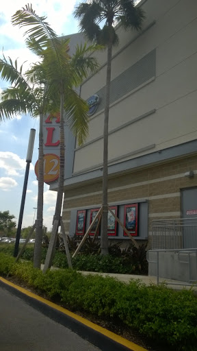 Movie Theater «Regal Cinemas Broward Stadium 12 & RPX», reviews and photos, 8000 W Broward Blvd, Plantation, FL 33388, USA