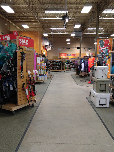 Camping Store «REI», reviews and photos, 970 W Eisenhower Pkwy, Ann Arbor, MI 48103, USA