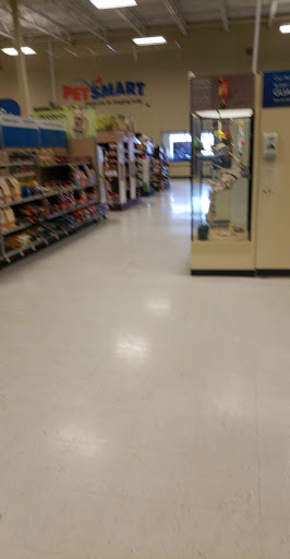 Pet Supply Store «PetSmart», reviews and photos, 5640 Cedar Lake Rd, Minneapolis, MN 55416, USA