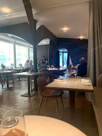 Atmosphère du Restaurant méditerranéen NOMICOS à Paris - n°16