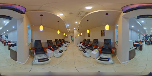 Beauty Salon «Present Nail Spa», reviews and photos, 1112-B W Broad St, Falls Church, VA 22046, USA