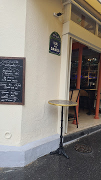 Bar du Restaurant italien La dolce vita batignolles à Paris - n°3