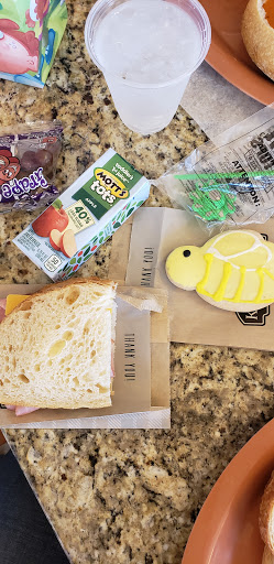 Breakfast Restaurant «Kneaders Bakery & Cafe», reviews and photos, 1105 Sergeant Jon Stiles Dr, Highlands Ranch, CO 80129, USA