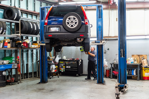 Auto Repair Shop «Cary Car Care», reviews and photos, 234 E Johnson St, Cary, NC 27513, USA