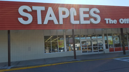 Office Supply Store «Staples», reviews and photos, 757 Gallivan Blvd, Dorchester, MA 02122, USA