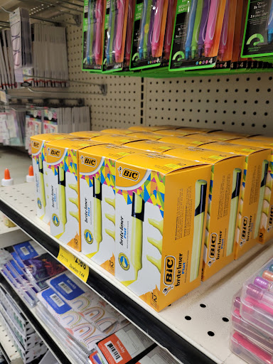 Grocery Store «Grocery Outlet Bargain Market», reviews and photos, 1950 14th Ave SE, Albany, OR 97322, USA