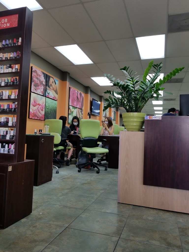 Lee Nails 33040