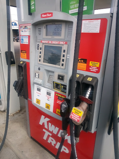 Convenience Store «Kwik Trip #762», reviews and photos, 1133 W George St, La Crosse, WI 54603, USA