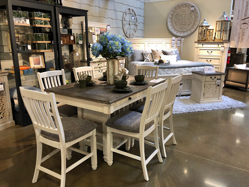Furniture Store «Ashley HomeStore Wichita East», reviews and photos, 11645 E Kellogg Dr N, Wichita, KS 67207, USA