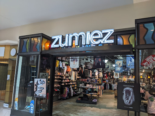 Zumiez, 2200 E Fowler Ave #246, Tampa, FL 33612, USA, 