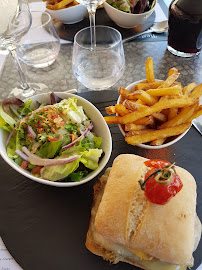 Sandwich au poulet du Restaurant français Le Bontemps à La Roche-Chalais - n°1