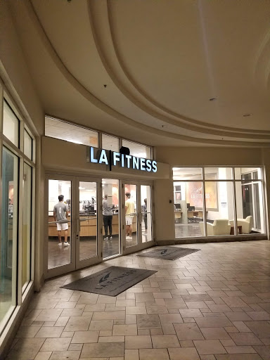 Gym «LA Fitness», reviews and photos, 5701 Sunset Dr #134, South Miami, FL 33143, USA