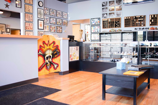 Tattoo Shop «Steady Tattoo & Body Piercing», reviews and photos, 2621 E Franklin Ave, Minneapolis, MN 55406, USA
