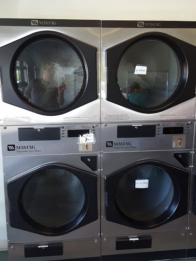 Laundromat «Linda Laundry», reviews and photos, 1908 N Beale Rd # 1, Marysville, CA 95901, USA
