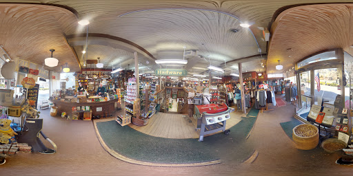 Stores and Shopping «Kelloggs & Lawrence», reviews and photos, 26 Parkway, Katonah, NY 10536, USA