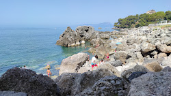 Photo de Cala Tunnara protégé par des falaises