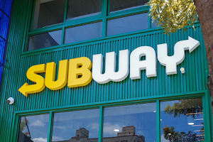 SUBWAY潛艇堡.沙拉台南安平店 image