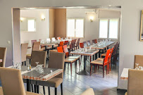 Photos du propriétaire du Restaurant français Le Sandra - Restaurant Vitrolles - n°4