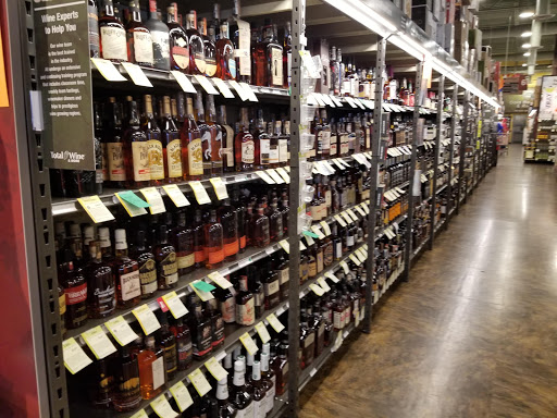 Wine Store «Total Wine & More», reviews and photos, 2224 E Williams Field Rd, Gilbert, AZ 85295, USA