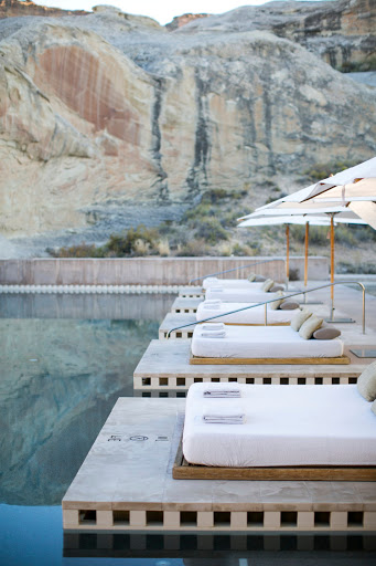 Curated Global Travel image