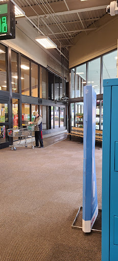 Grocery Store «Fred Meyer», reviews and photos, 11425 SW Beaverton Hillsdale Hwy, Beaverton, OR 97005, USA