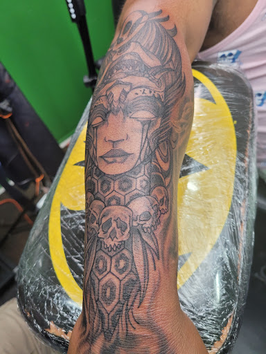 Explore tattoo ideas daisy, creative tattoo ideas in Reading, available at Out The Gutter & Inklife.co LLC Tattoos & body piercing