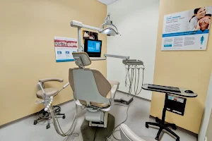 Desert Gateway Dental Group image