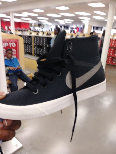 Shoe Store «WSS», reviews and photos, 2388 Long Beach Blvd, Long Beach, CA 90806, USA