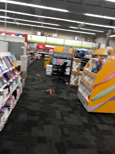 Office Supply Store «Staples», reviews and photos, 93 E Street Rd, Feasterville-Trevose, PA 19053, USA