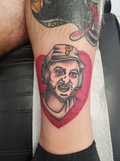 Tattoo Shop «Black Star Tattoo», reviews and photos, 533 Broad Ave, Belle Vernon, PA 15012, USA