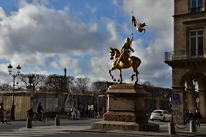 Statue of Joan of Arc Paris image