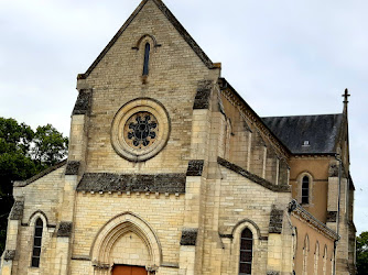 Église Sainte Thérèse - Paroisse Bienheureuse-Marie-Louise de Poitiers