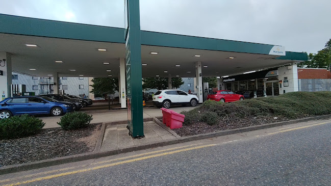 Comments and reviews of Morrisons Petrol Station