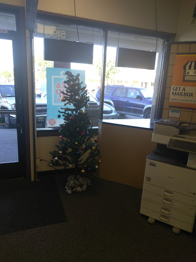 Shipping and Mailing Service «The UPS Store», reviews and photos, 5198 Arlington Ave, Riverside, CA 92504, USA