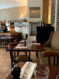 Atmosphère du Restaurant français Mamou Restaurant Bar à Vin à Paris - n°4