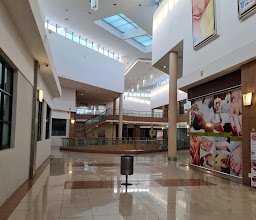 Bel Air Shopping Centre photo