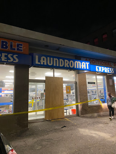 Laundromat «Express Laundromat», reviews and photos, 236 Brighton Ave, Allston, MA 02134, USA