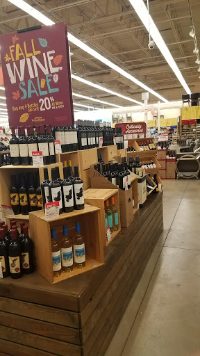 Furniture Store «Cost Plus World Market», reviews and photos, 2155 W 22nd St #500, Oak Brook, IL 60523, USA