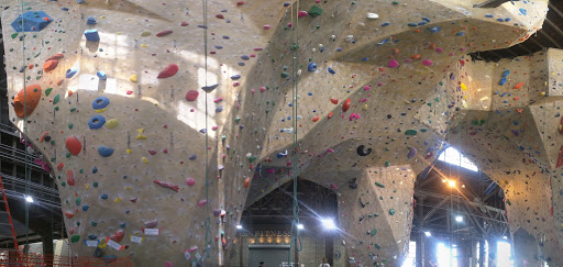 Rock Climbing Gym «Sacramento Pipeworks Climbing and Fitness», reviews and photos, 116 N 16th St, Sacramento, CA 95814, USA