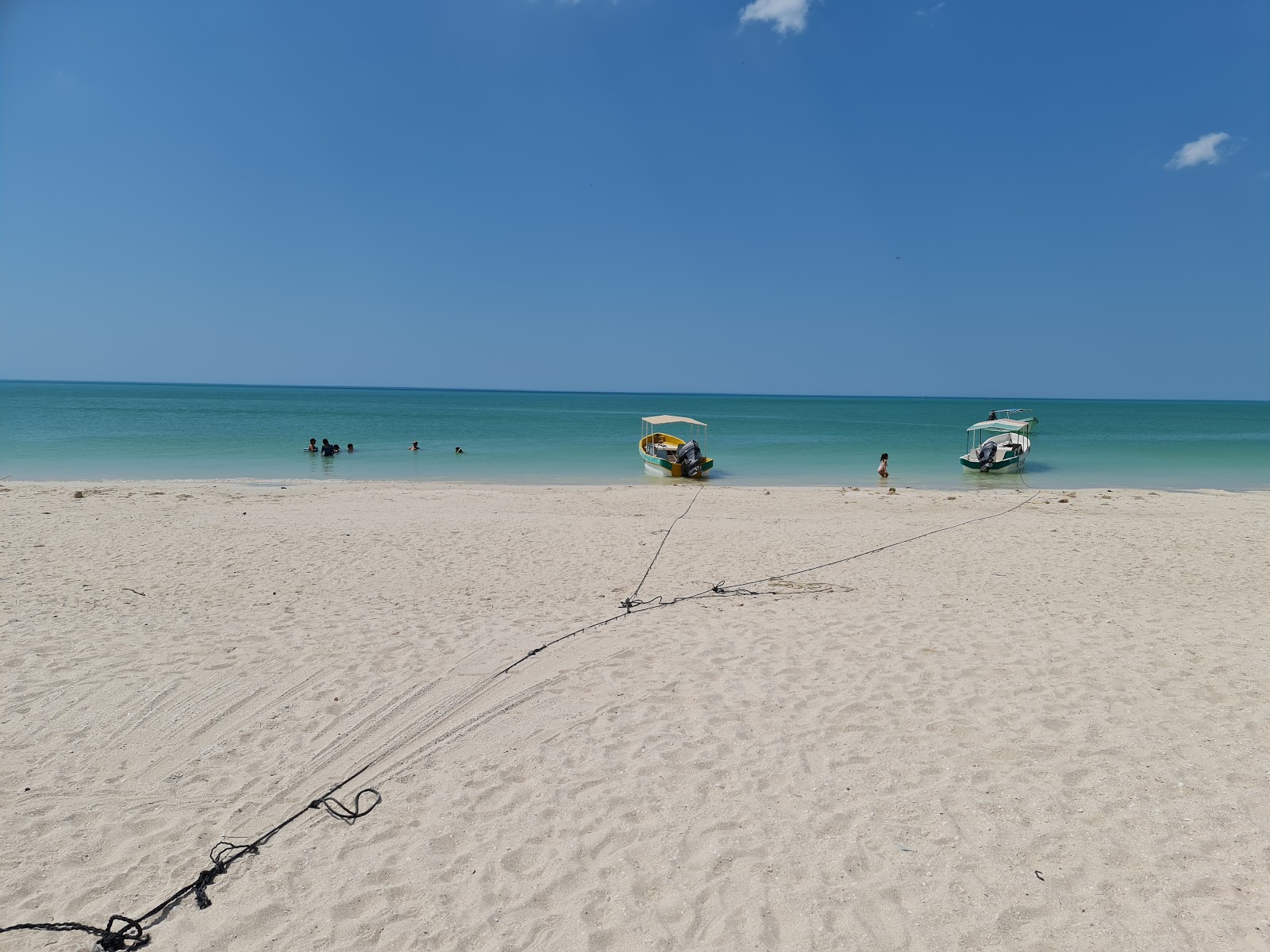 Fotografie cu Playa Norte Celestun - locul popular printre cunoscătorii de relaxare