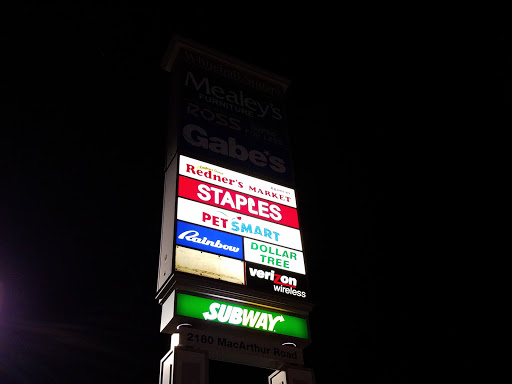 Office Supply Store «Staples», reviews and photos, 2180 MacArthur Rd, Whitehall, PA 18052, USA