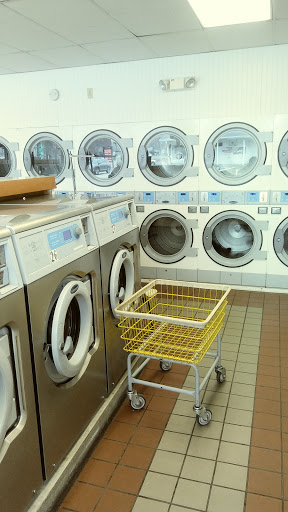 Laundromat «J C-Store & Laundromat», reviews and photos, 229 N Main St, Natick, MA 01760, USA